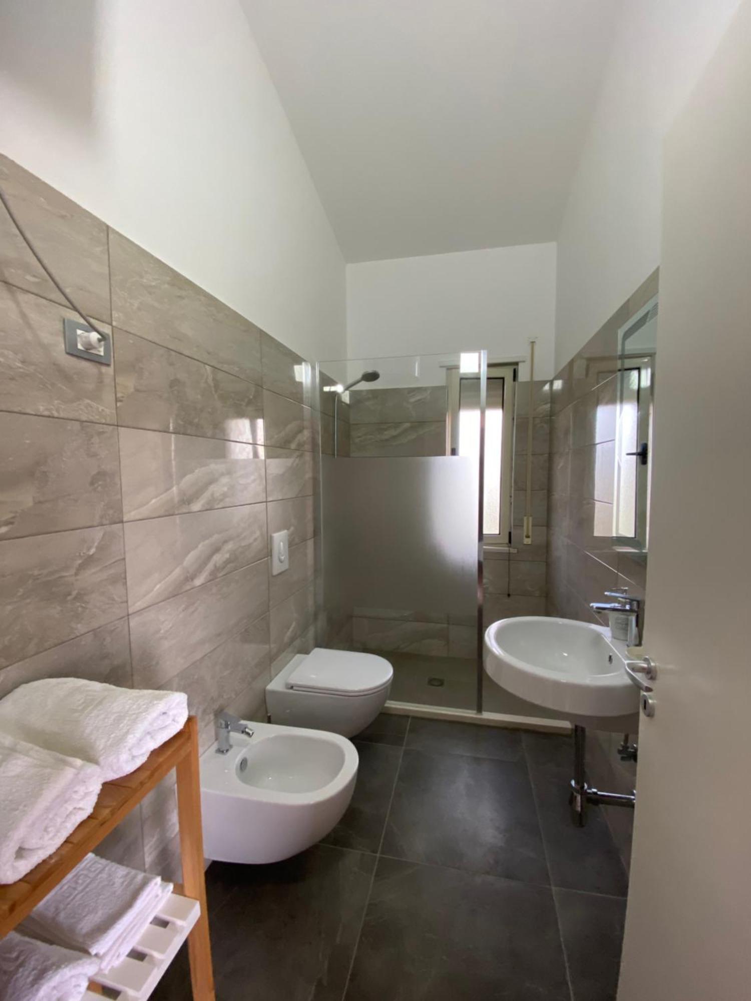 Tea Residence, Gjiri I Lalzit Apartments Durres Exterior photo