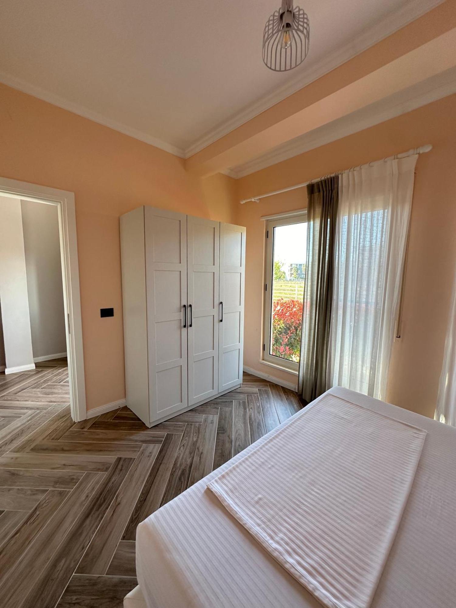 Tea Residence, Gjiri I Lalzit Apartments Durres Exterior photo